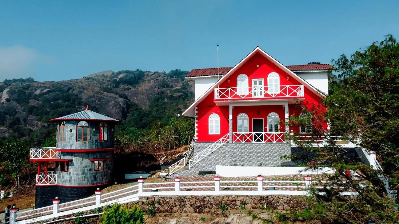 Red Bee By Red Rabbit Resort Vagamon Homestay