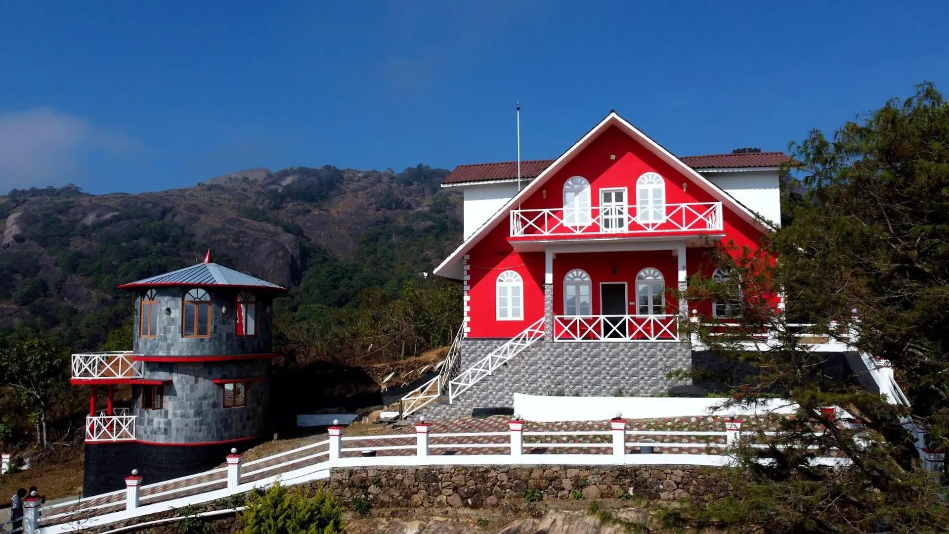 Red Bee By Red Rabbit Resort Vagamon 0*,  India